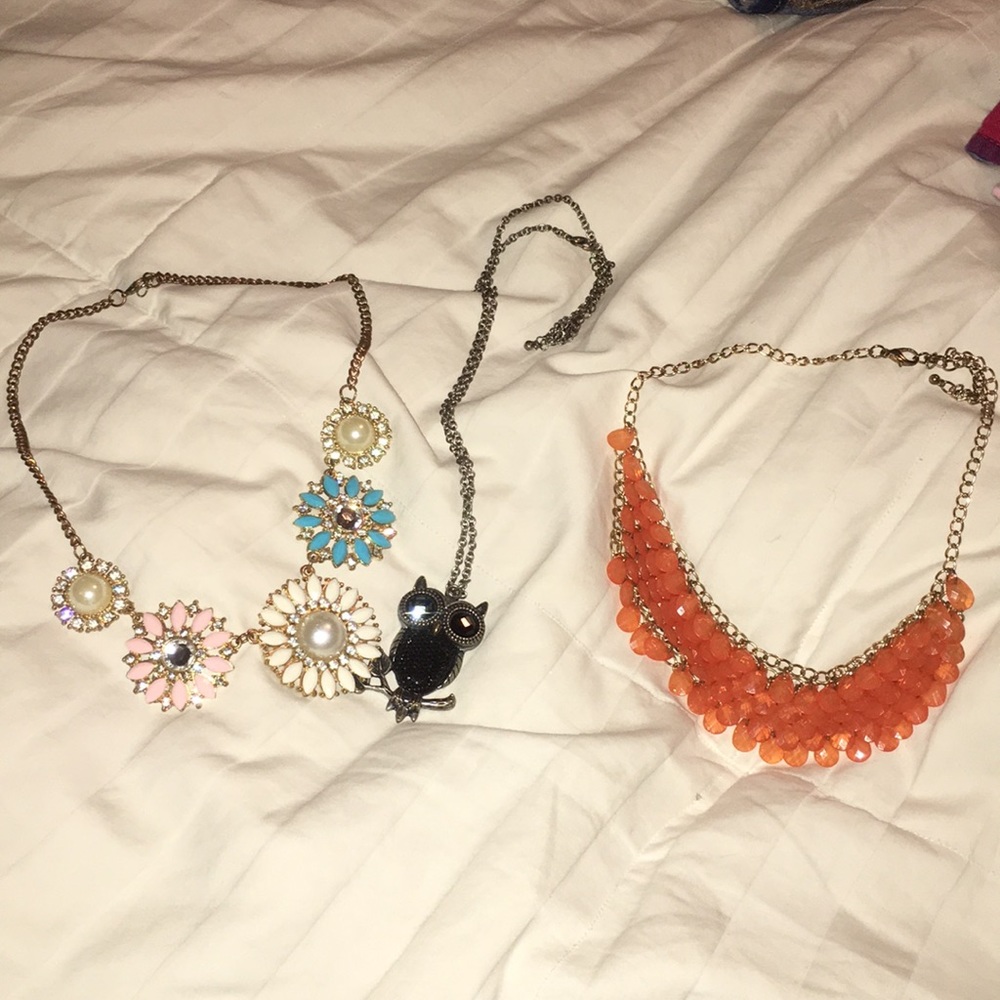 Necklace bundle - Picture 4 of 4